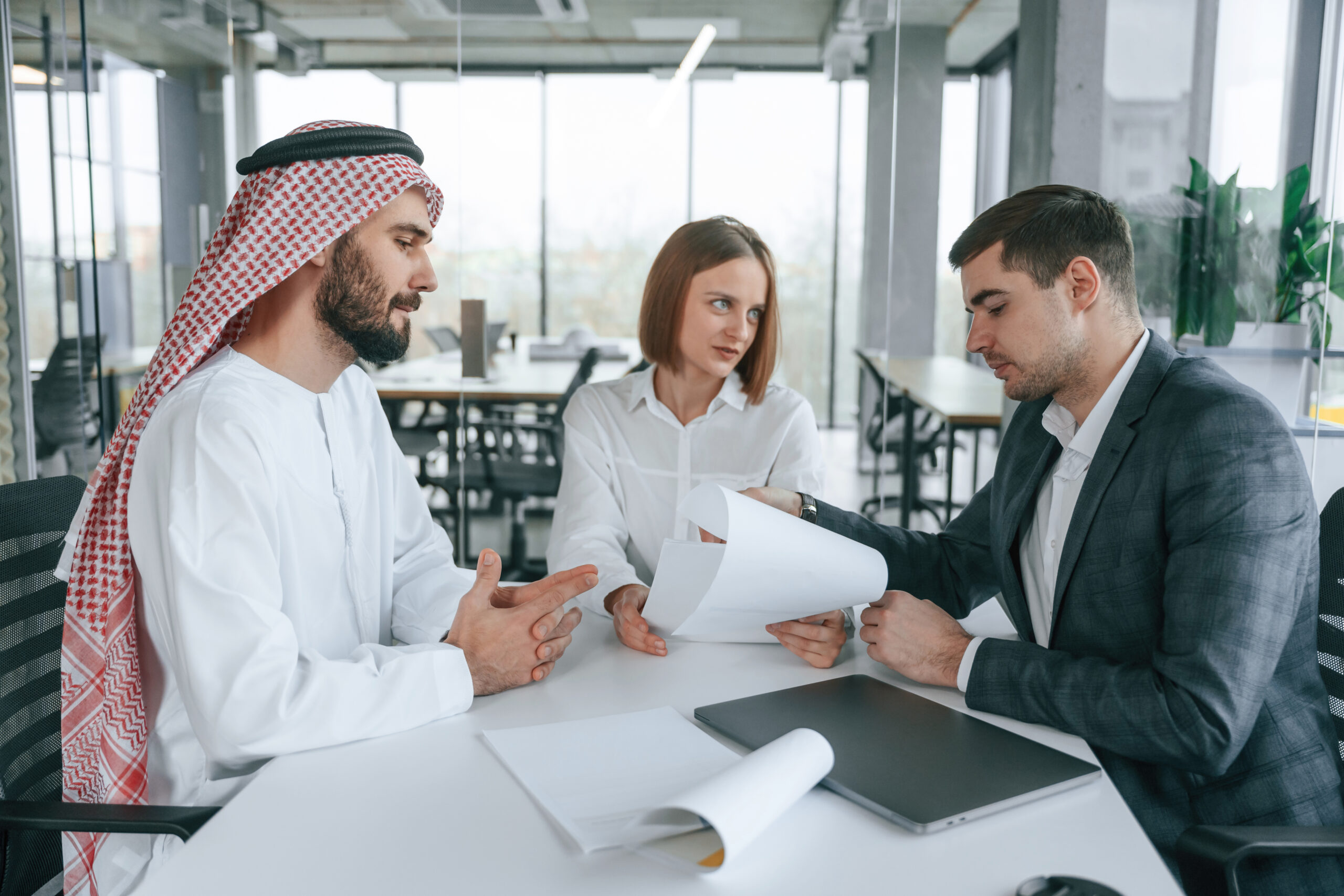 How to Transition from a Freelance Permit to a Full LLC in the UAE